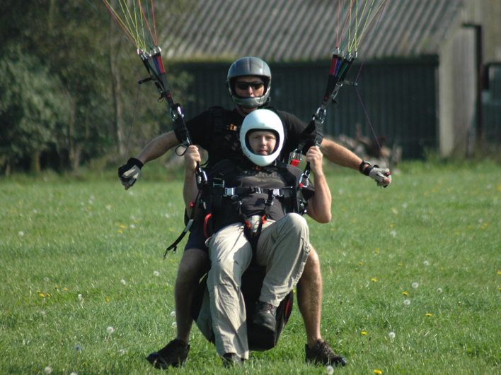 Paragliding introductieles voor 2 (1 vlucht p.p.)